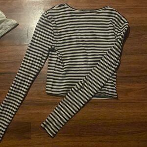 Stripped Long sleeve shirt
